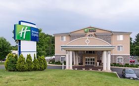 Holiday Express Hartford-newington, An Ihg